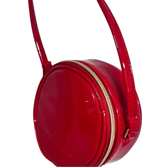 MARC JACOBS Mini 4" Red Patent glossy round crossbody NWOT - Picture 4 of 11